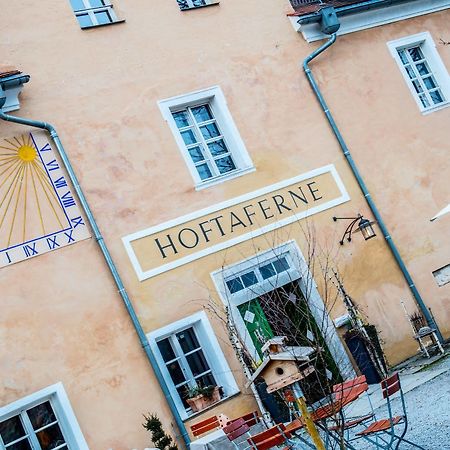 Hotel Schloss Neuburg - Hoftaferne Neuburg am Inn ภายนอก รูปภาพ