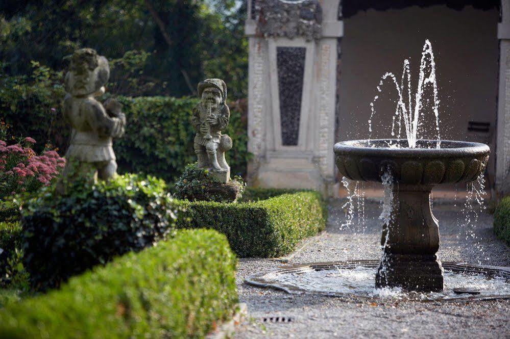 Hotel Schloss Neuburg - Hoftaferne Neuburg am Inn ภายนอก รูปภาพ